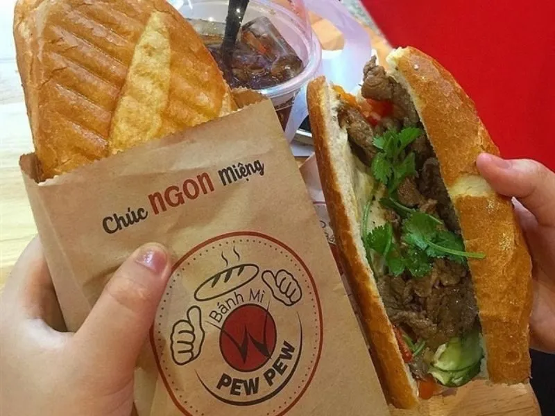 Giới Thiệu Về Thương Hiệu Bánh Mì Pewpew